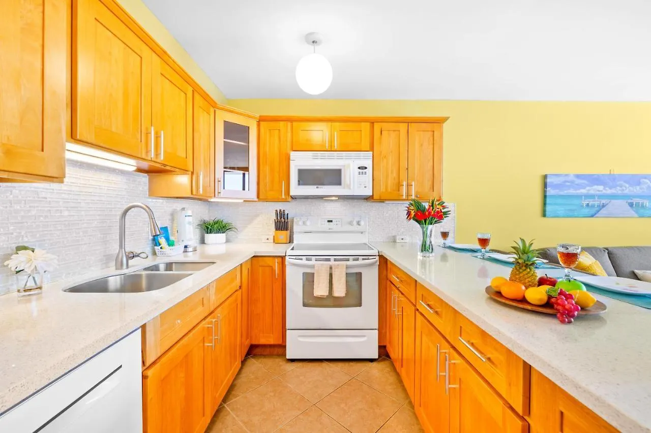 Cozy 1Br Ocean View Condo, Near Beach With Parking Гонолулу 0*,  США