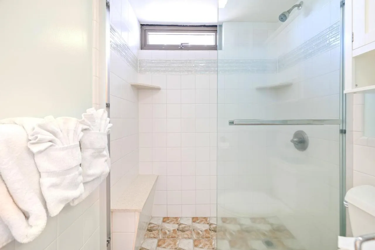 Cozy 1Br Ocean View Condo, Near Beach With Parking Гонолулу Апартаменты